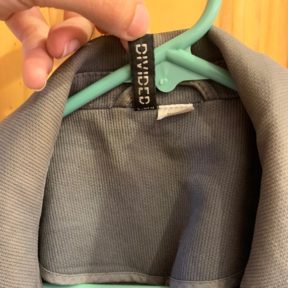 Grey Fall Jacket - Picture 5 of 6